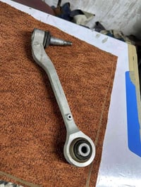 ذراع كمارو امامي ايمن الي يفيده يراسلني 07757579888