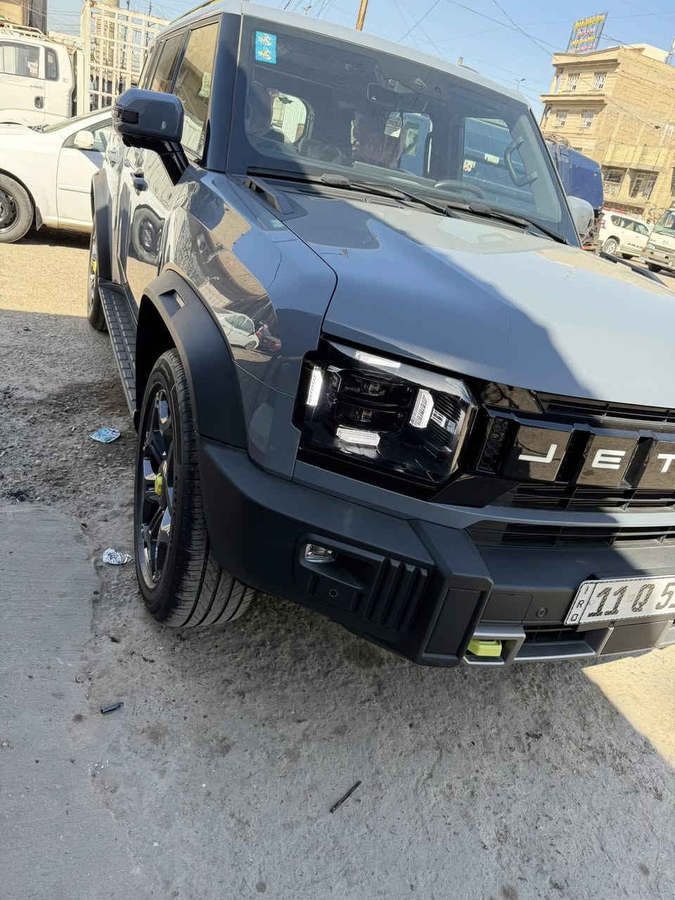 السلام عليكم جيتور T2المديل 2025 شركه هارلم فول موصفات بعده داخل الضمان السياره ماشيه 8000 السياره 4كامرات 360 درجه باب خلفي شفط السياره جديده جداً فول نضافه سياره مكفوله كفاله عامه السياره بنوراما السياره داخل رمادي سياره بغداد بسمي تحويل ثاني يوم 
المكان بغداد 
الاستفسار ***********
