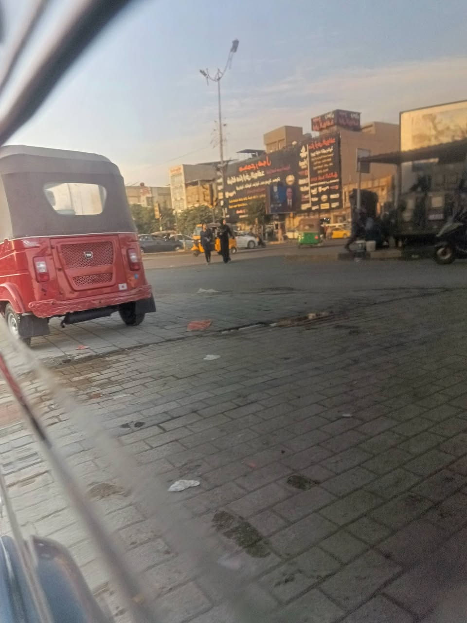 وينهم عشاق التفاصيل 
السلام عليكم تكتك مديل 20 شهر 12 

تكتك ما متعوبه مال بيت المحرك مكفول والكشر يخبل 
لا بيهه خياس ولا معمره وكل نقص مابيهه
رقم وسنويه 
عنوانهه بغداد حي النصر
السعر (8000000$) ثمن ملاين 
هـــ
***********
