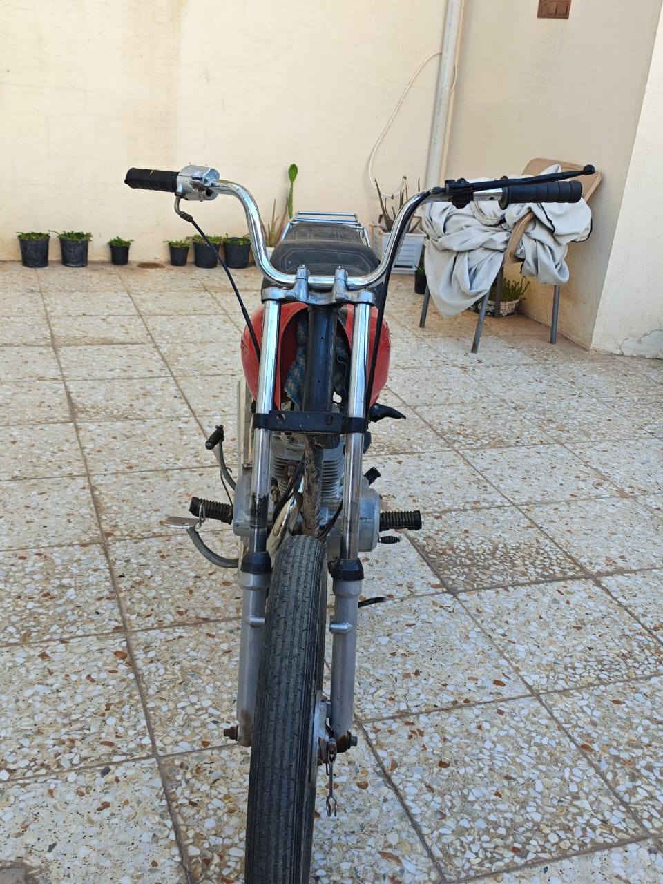 سلام عليكم متاح دراجه نامه موديل 2022 دراجه حلوه    مناقصه  لاتبخير ولا شي  تضرب كير وتطلع  وتاخذه وتتحرملي عليهه عندك  بس الدبل لامامي اشويه عواج بس بصيط يتعدل  السعر خاص وبكاني بلدروز اتصل عله هذا الرقم وتدلل  ***********
