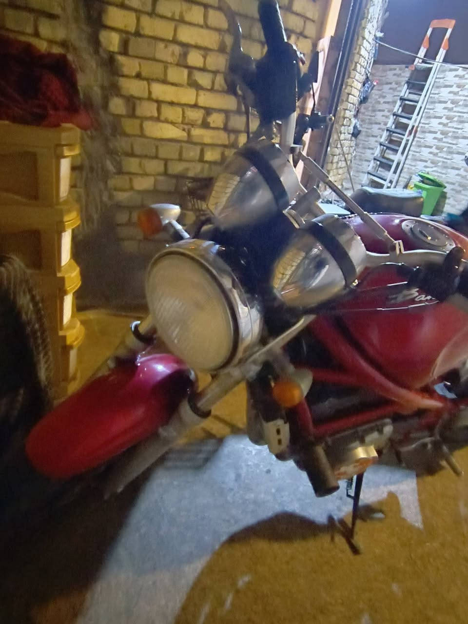 باندا كريستال جديده رقم شاصي كلشي كامل إدامه كاملة  كهربائيات شغاله هورن دراجة جديدة عنوان البصرة حي الاصدقاء رقم *********** سعر واحد ونص مجال قليل شراي يدلل  دراجه مشتريها حاوية وارد يابان
