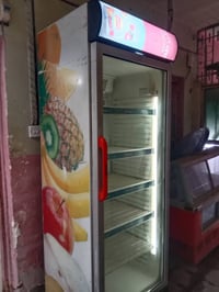 ثلاجة عمودية • حجم كبير • ايكور تركي اصلي