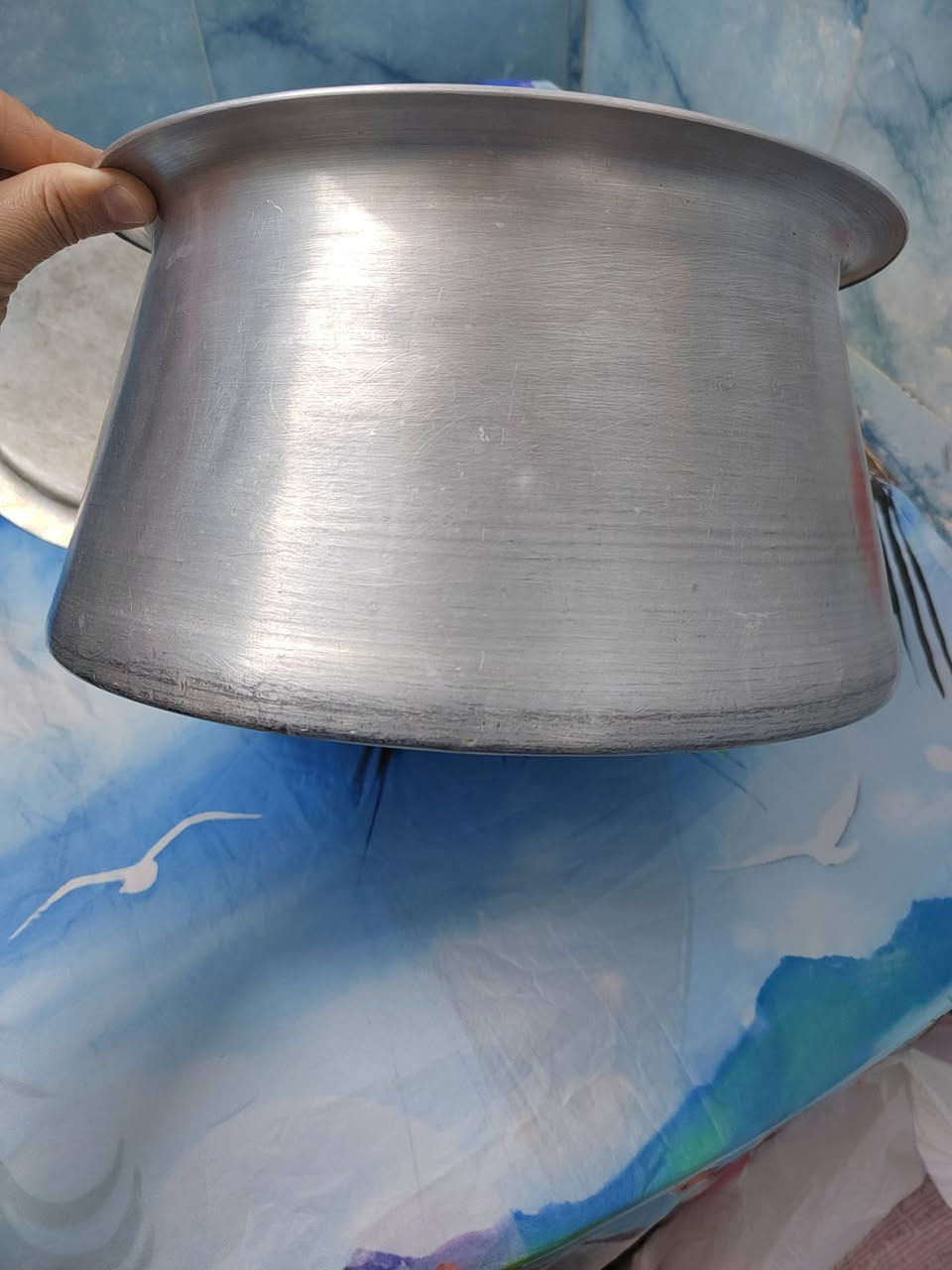 عجانه جديده للبيع سعر 180 تاخذ من 5 الى 7 كيلو طحين 

جدر طنجيره كبير فافون لاصلي الثقيل سعر 15 

طاوات خليه النحل جدد بالكارتونه 3 سعر 27 الف 

بيهن مجال للشراي


**إذا كنت صاحب هذا الإعلان وتريد حذفه لأي سبب، رجاءا أرسل رسالة إلى الدعم الفني**