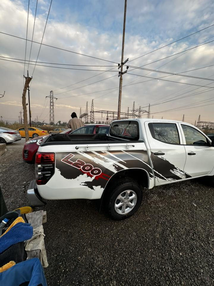 آللهم صلي على محمد وال محمد
بيكب متسوبيشي l200
موديل 2023 للبيع

مكفولة عدا بارد جدا قليل بل باب البودي

ماشية ٢٥km فقط

العدة والسبير ما نازلات

كلشي بيها بلادي

هوك خلفي دعاميات 

بروجكتر بل دعاميه

رقم بغداد الجديد بأسمي

السيارة نظيفة جدا

السعر الاتصال على الأرقام 

***********

***********
