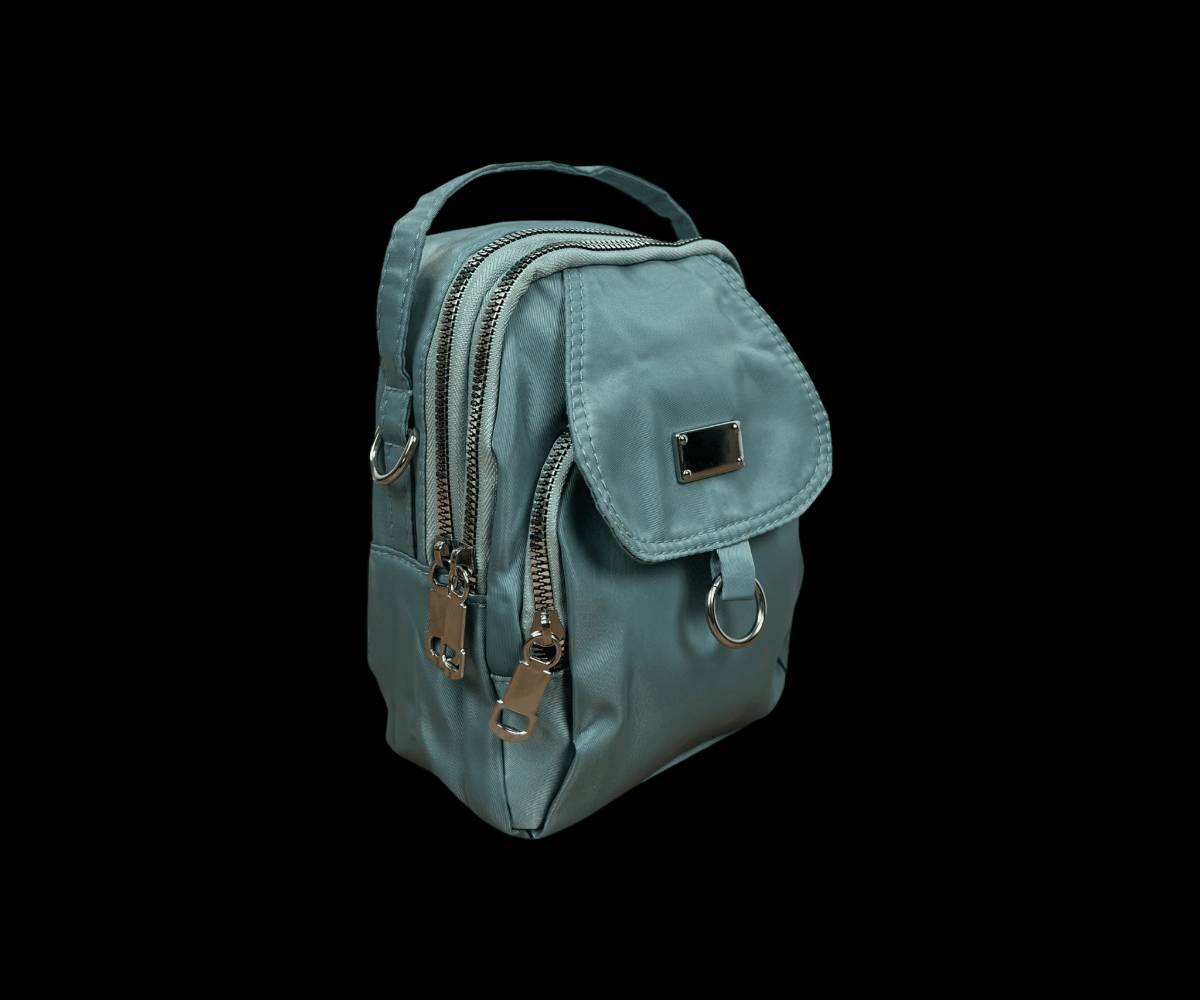 جنطة نسائية كاجوال متعددة ال...
توصل واتساب https://whatsapp.com/dl/للماء
الاستخدامات
٦٧
3
•
مناسبة للاستخدام اليومي: دوام جامعة، عمل، وتسوق.
مثالية للرحلات القصيرة وحمل الضروريات الشخصية بشكل منظم.
تناسب البنات والشابات بفضل حجمها العملي وألوانها المتعددة.
ممتازة للاستخدام عند المشي أو السفر بفضل حجمها الخفيف وسعة
جیوبها.
المميزات
خامة نايلون خفيفة ومقاومة للماء تحافظ على المحتويات من الغبار
والرطوبة.
عدة جيوب عملية:
جيب أمامي بغطاء فليب.
. جيوب بسحاب مزدوج لتوزيع الأغراض بسهولة.
جیب داخلي صغير داخل
اعرض المزيد
...
سعر الجملة