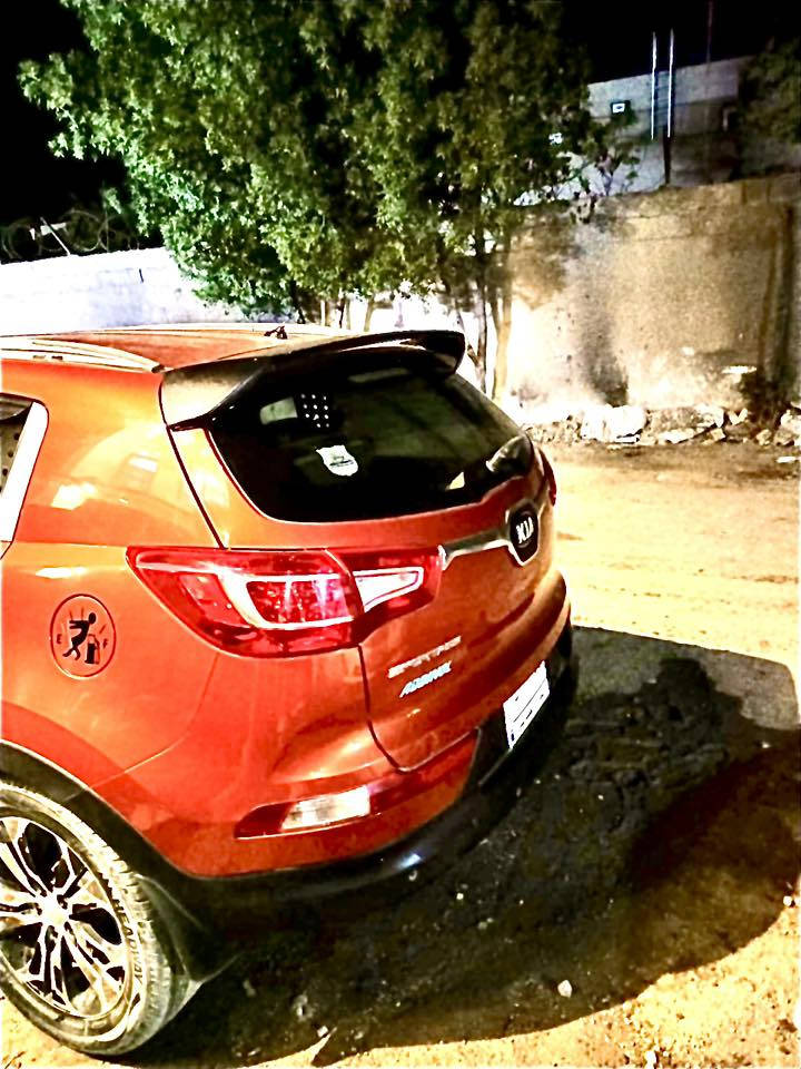 سبورتج 2014 خليجي باسمي التحويل ثاني يوم المواصفات المعروفة بالسبورتج عدا الفتحة السيارة نظيفة وخير من الله مبيها نواقص  ضرر العجلة مرفق بالسونار السعر 160 وبيها مجال بسيط التواصل على الرقم ***********
