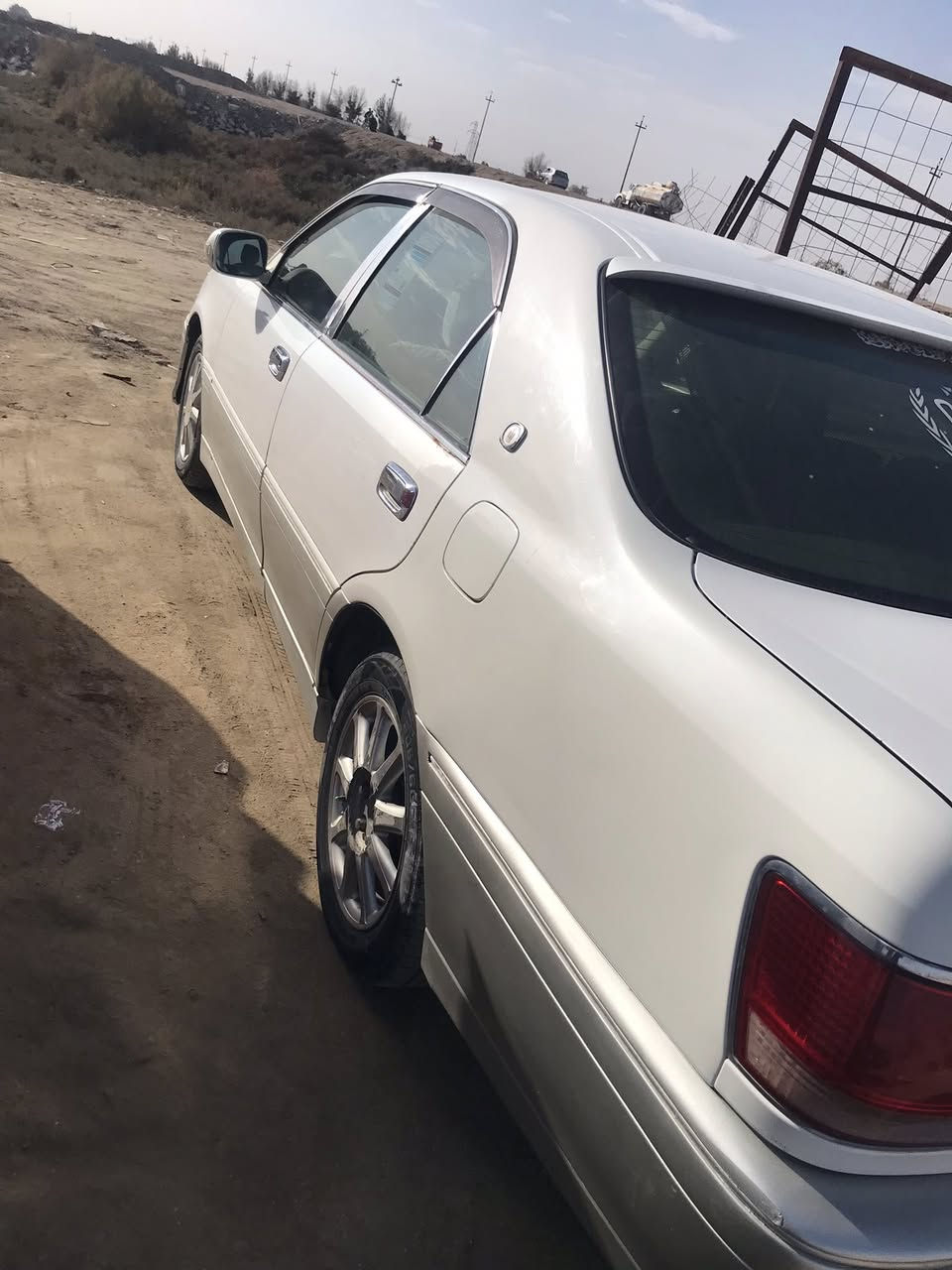 السلام عليكم تيوتا كروان ملكه دكمتين السياره  كير مكينه حداديه  كله مكفول السياره مكفوله من الكص والنقل والعيب الشرعي  بسمي رقم بصره احولك وين ماتريد  السعر132وبيها مجال للطيبين *********** مكان السياره ذي قار قضاء الاصلاح
