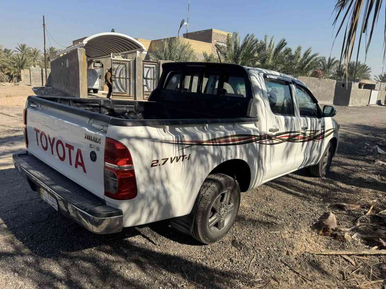 بيك اب 15 كفالة بيه بارد بالربع مبين بالصورة وكازكيت مفتوح ماشية 150 كير اوتماتيك رقم مثنى باسمي السيارة جديده جدا مصاعد بيه عبري العنوان البصرة قضاء المدينة *********** السعر 225 وبيه مجال حق الجية
