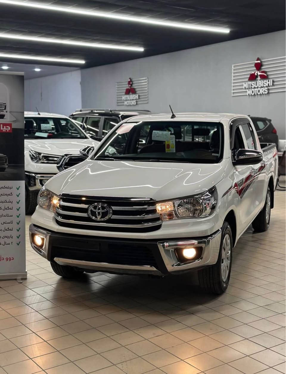 تۆیۆتا مەرزیە گێر عادی سفر کیلۆ مەتر  دەرەجە دوو 
ناو بۆدی و تەریشەکانی بۆ بەسترەوە بیلادی 
سحری ٢٢٥  مەجالی تێدا 
*********** أربيل, العراق
