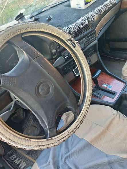 بي ام للبيع حجم ٧٣٠ كير ومحرك شرط رقم جديد بسمي تريد تحويل تريد وكاله سعر ٥٠ وبيها مجال حك الجيه رقم موبايل ***********
