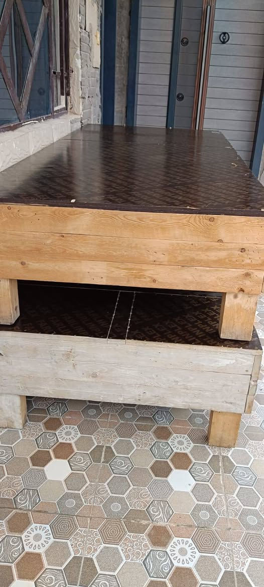 السلام عليكم يوجد تخته جربايه عدد ٢ تسكام انجاره السعر ١٢٥ وبيهن مجال


**إذا كنت صاحب هذا الإعلان وتريد حذفه لأي سبب، رجاءا أرسل رسالة إلى الدعم الفني**