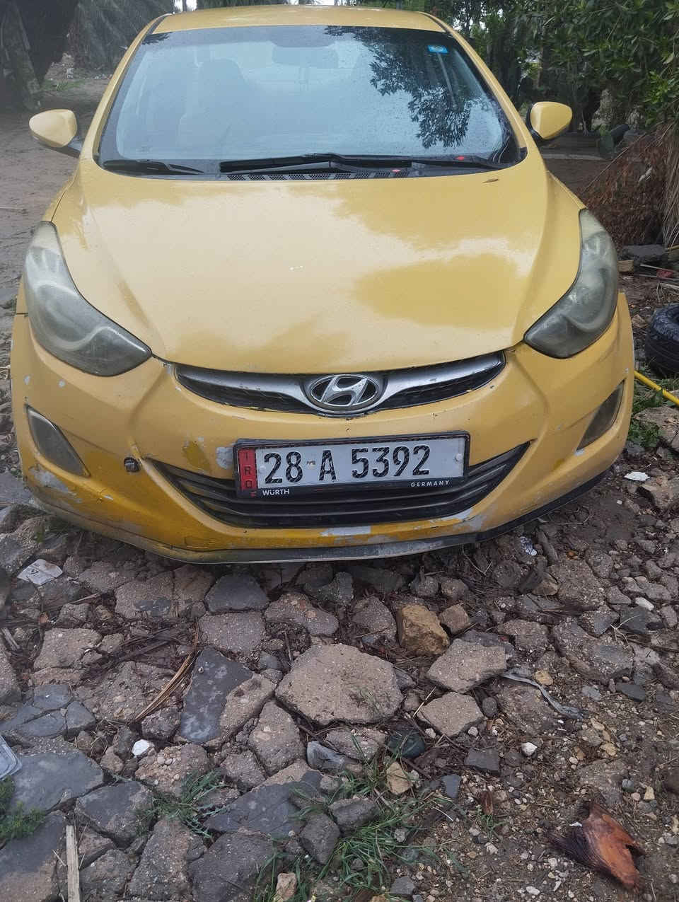 مرخصه صاحب الكروب االانتره افانتي مديل 2011رقم نجف انكليزي بسمي سنويه ل31مصفره هيئه وغرمات مداور ثاني يوم مكينه جديده جيدي اي1600 حداديه 70/بل ميه تخم تاير جديد السياره مكفوله ما عده طخه بل حوض الشاصي مابيه شي بس الحوض مو ضربه طخه مواصفات  تحكم استيرين ما نع انزلق اشير بل مري البدي بي طخات بصيطه يعني مابينه مكلف بل نشر رقم صاحب السيارة ***********
