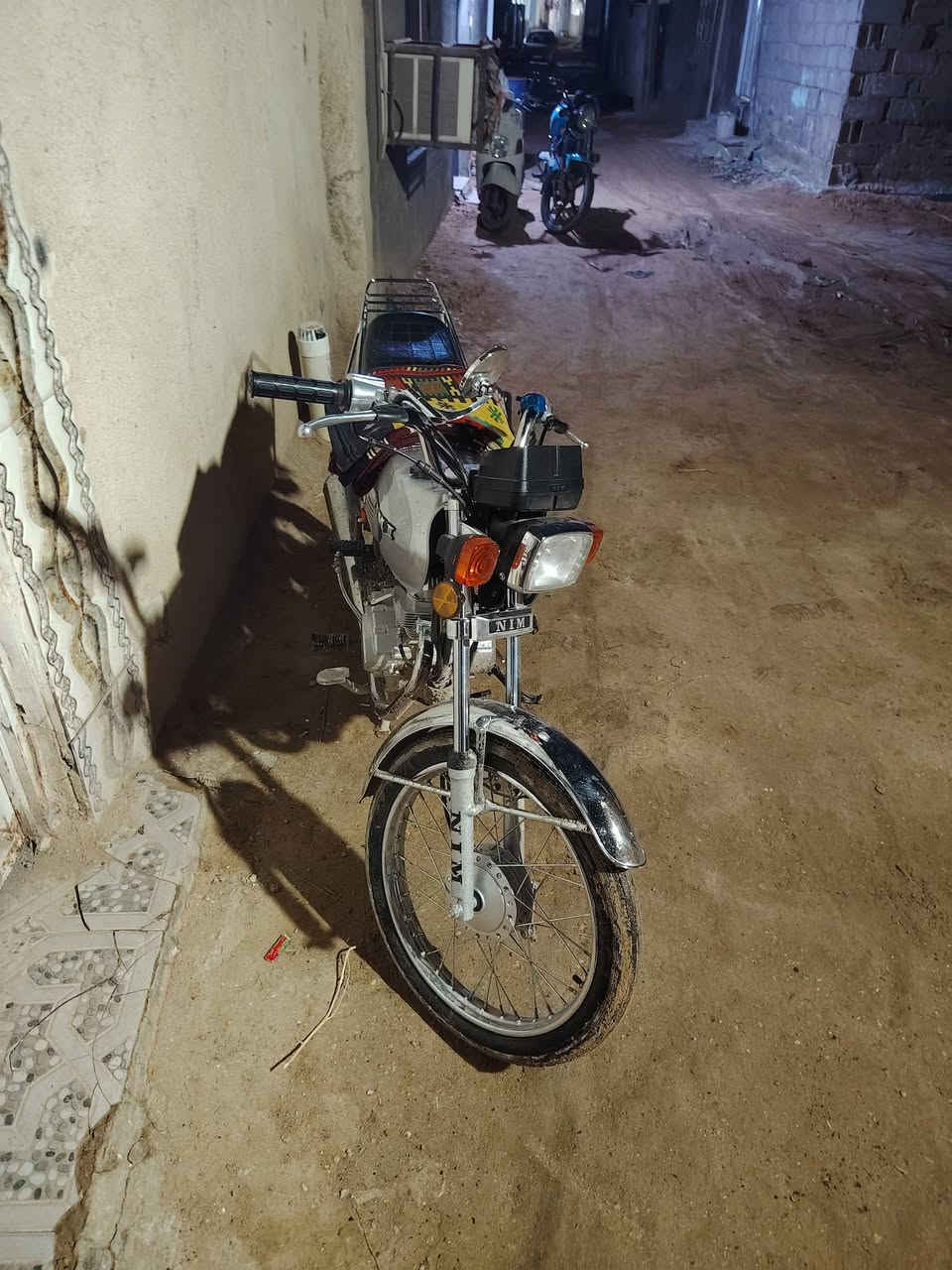 دراجه للبيع كربلاء السعر 650 قفل ***********
