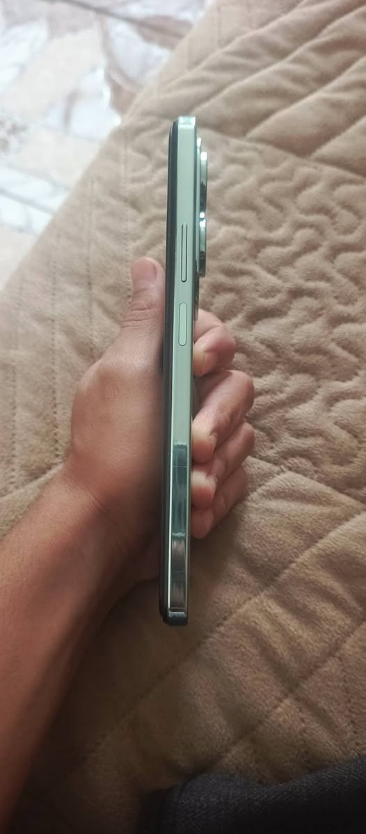 سلام عليكم مبيل انفنكس هوت 40برو الذاكره 256 ذاكرت الوصول العشواءي 9+12 هيرتز120 لا مفتوح ولابدل بيشي 5000ملي ابير السعر150الف ماكو توصيل مكاني شوملي60فريم بوبجي


**إذا كنت صاحب هذا الإعلان وتريد حذفه لأي سبب، رجاءا أرسل رسالة إلى الدعم الفني**