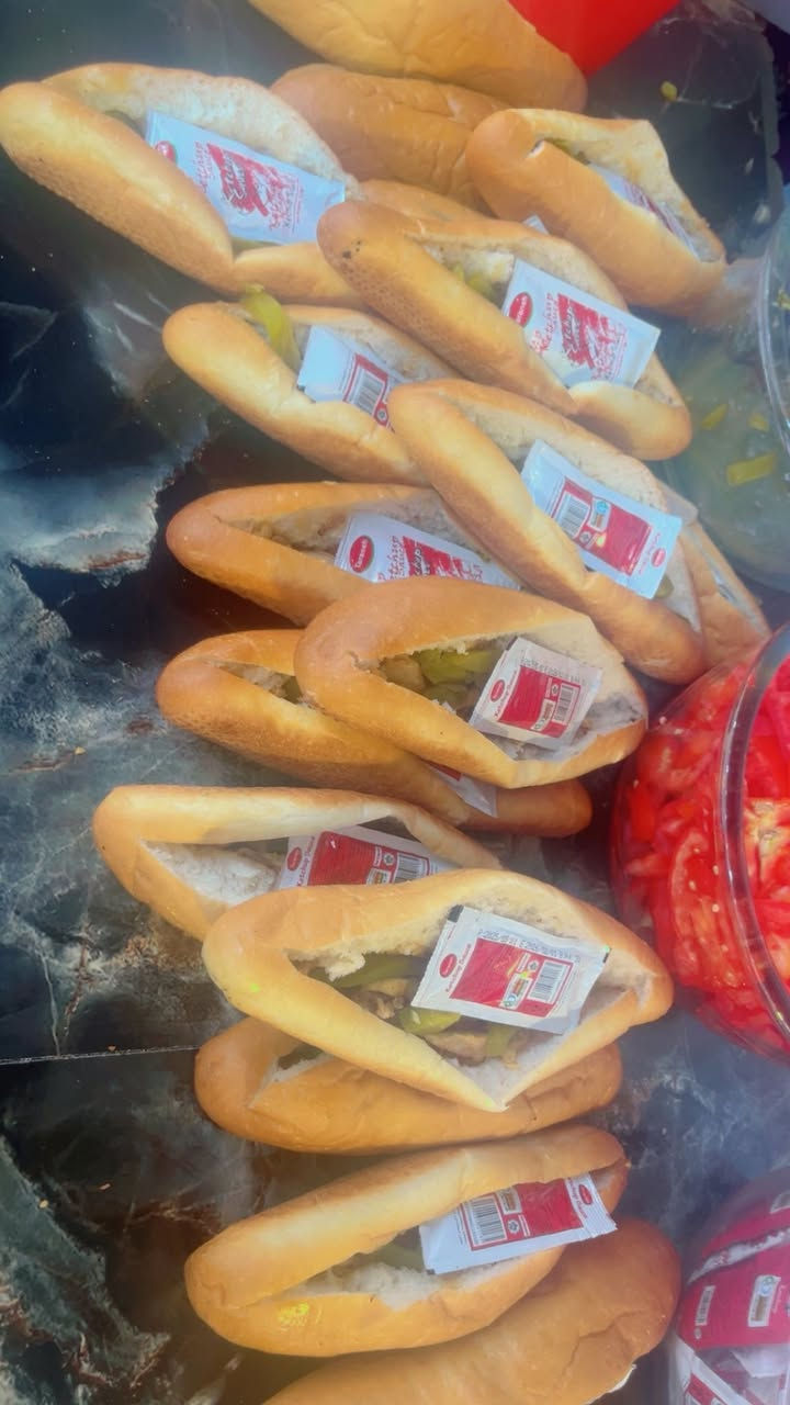 استعجل 🍋استعجل🍋  وطلب هسه 🌶️من غازي ابو الكص 👀عروض مذهله عرض اليوم عرض عائلي يناسب جميع الاذواق 🤩🥰عرض اليوم 👌👌

🔥5شياش كباب دجاج😘👌😋😋🔥
🔥5شياش كباب لحم🍋👌👌👌👌🌶️🔥 
🔥5 لفات شاورمه دجاج   🌶️🍋🍋😋
🔥وجبه اجنحه عراقيه🍋🌶️🍋👌👌

سعر11 الف وتدللون 

يوجد توصيل
☎️***********
☎️***********
