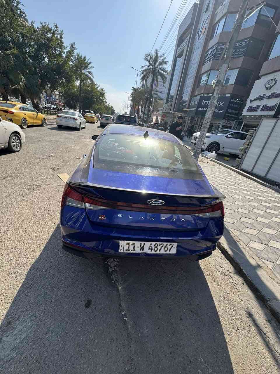 النترا 2022
حادثها موضح بالصور راجع بارد فقط دون اي حار 
وبيها شخط بالباب الخلفي عكس السايق 
مواصفات السياره معروفه 
شاشه وكاميرا وبصمة وبصمة ابواب 
وتدفئة ستيرن وتدفئة كشنات 
تحكمات ستيرن مثبتات سرعه ورادارات امامي خلفي 
وبعد بيها هواي تفاصيل
سعر السياره 150$ 
العنوان / بغداد 
للاستفسار خاص او ع الرقم 
***********
