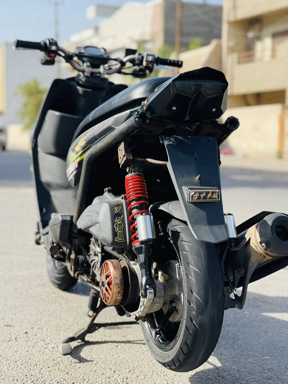 سلام عليكم سكنس جبلي موديل ١٤ 
دراجه مكفوله برغي مامفتوح بيها 
 
كلجات مامي خلفي رياضي بلادي 🧡 
ستيرن رياضي 🩶 
كفر موشم من لخارج كفرها فيلي 
بكلايت رياضي 🖤
فراك. بريك رياضي 🖤

لمو شراي لا يتعبني. 
*********** 
سعر خاص 
بكاني بغداد لعطيفية 📍
