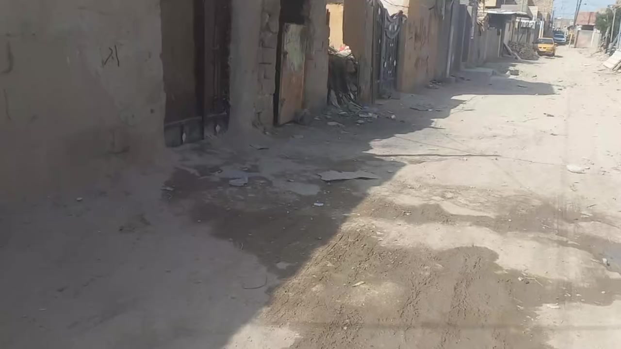 بيت لبيع لمساحه 300بابل محيزم لثانيه سعر 25 ***********
