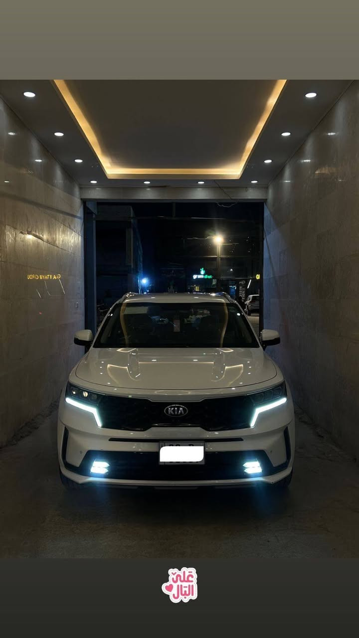 السلام وعليكم
سورنتو 2021
السعر /// 248 بيها مجال بسيط
***********
رقم اربيـل بأسمي الجديد 
مكاني بغداد
المواصفات
بصمه + بصمه ابواب 
تشغيل عن بعد 
6 سلندر 
7 راكب 
شفتات مقود 
جنطه كهرباء 
كشنات كهرباء 
مري شفط 
كامره خلفيه دواره 
حساس امامي وخلفي 
شاشه 
تبريد بيانو  
اوتو هولد
مود رايف
برد خلفيه
3 قطع تبريد 
اشاير بالمري
