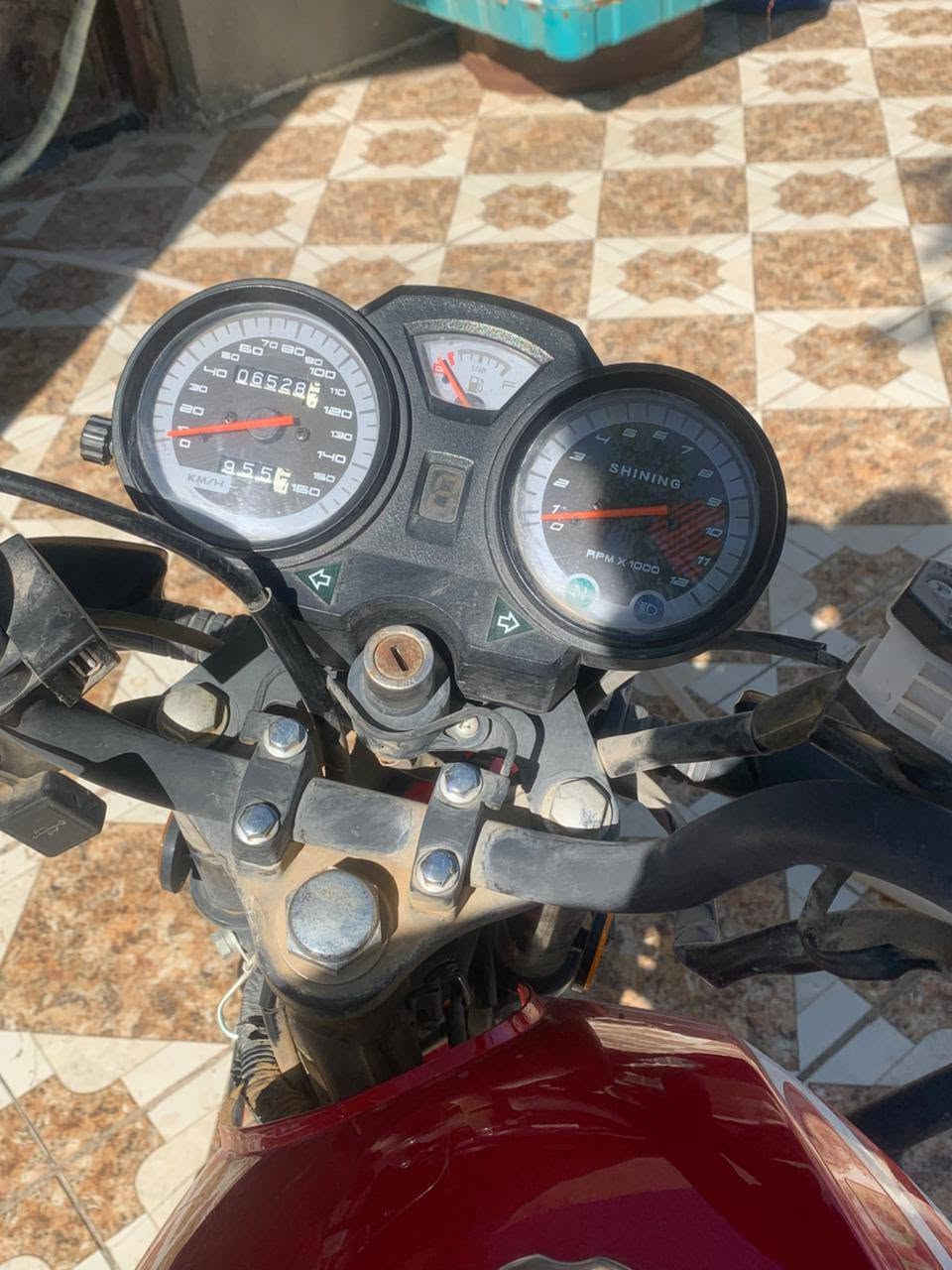 السلام عليكم
دراجه شاينك ٥ كير للبيع موديل ٢٠٢٣ دراجه جديده ما مشتغل بيه دلفري فقط اروح بيه للدوام وارجع لان بيه سنويه شاحن USB شغال سعر ١٤٢٥ وبيه مجال مكان حي الفرات ***********
