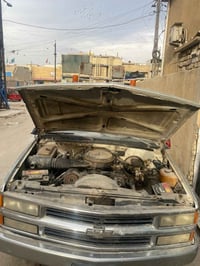 سيارة كرين شوفر سطحيى البيع او مراوس مديل 91 فحل مكينه 8سلندر گير خمسه...