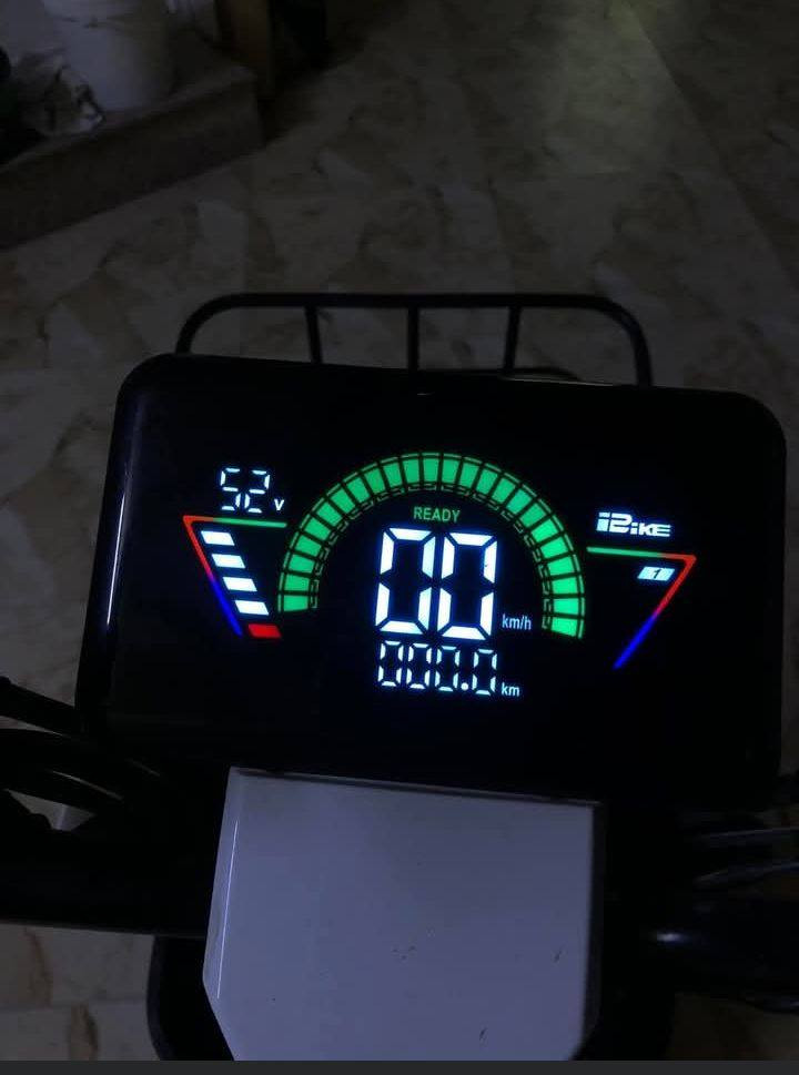 دراجه شحن ار تسعه برو ماكس فول مواصفات بطاريات كبار ملف 1200اربع نمر سرعه 109وهمي 70حقيقي تمشيك 45كيلو والسعر 475  دراجه صارلها اشهر طالعه من وكيل بطاريات خير،  من الله جدد بيها بصمه وسويج وكارت الشراي يتصل عله هاذ الرقم *********** الرقم بي واتساب
