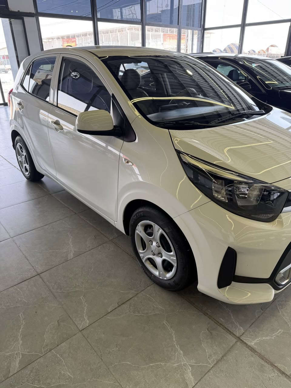 كيا بيكانتو 2022 كفاله عامة وارد كوري
محرك 1200 
ماشيه 6600 فقط
السعر 95 ورقه مع مجال بسيط جدآ
للأستفسار
***********
مكان السياره النجف الأشرف
