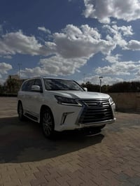 للبيع  ادوات حاوية كفالة عامة كص فتح تبديل ضربة صبغ  لكزس lx570 موديل ...