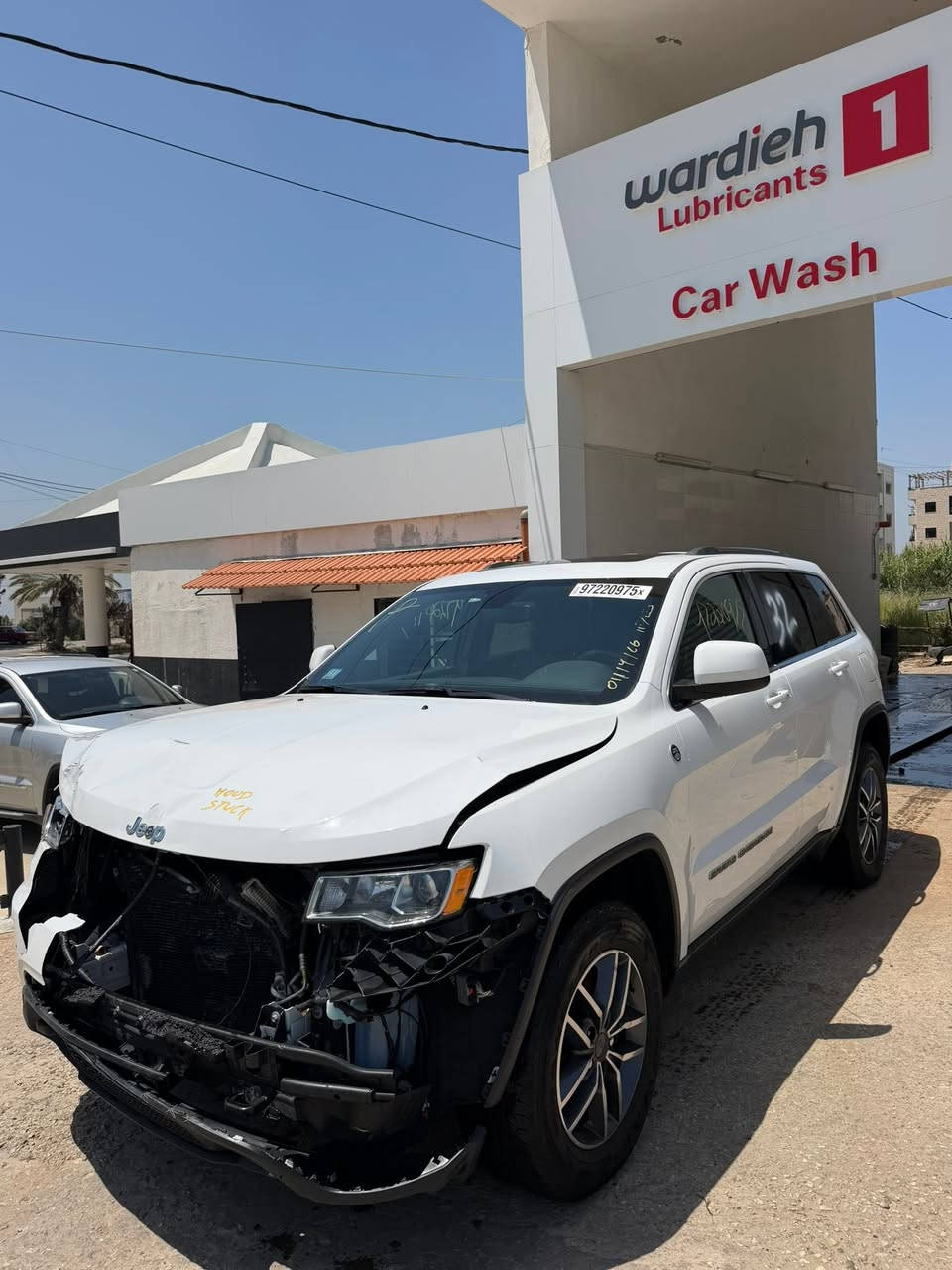 GRAND CHEROKEE TRAIL REATED 
MODEL : 2020 
Low mileage : 60.000 miles
Super clean 
Full option ( mkhatam zaweyed ) 
Dekhleyet sherkeee 
Ful fulll 
2 keys 
حبه واحده بين كل ١٠٠٠ حبه 🔥🔥.                                              .  
الله يهني صاحب النصيب 🪬‼️.                                                    .     
☎️☎️ : 03487131 

#everyoneシ゚ #foryoupage #jeeb #مالي_خلق_احط_هاش


**إذا كنت صاحب هذا الإعلان وتريد حذفه لأي سبب، رجاءا أرسل رسالة إلى الدعم الفني**