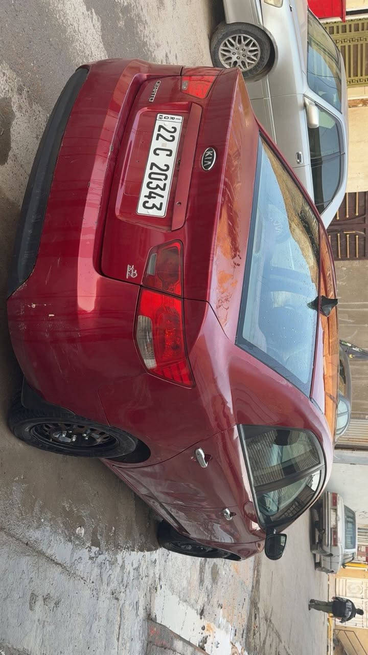 السلام عليكم
سيراتو مديل 2012 سياره جاهزه من كلشي سونار موجود بل صور سعر 83 $ مكان الشعب رقم ***********
