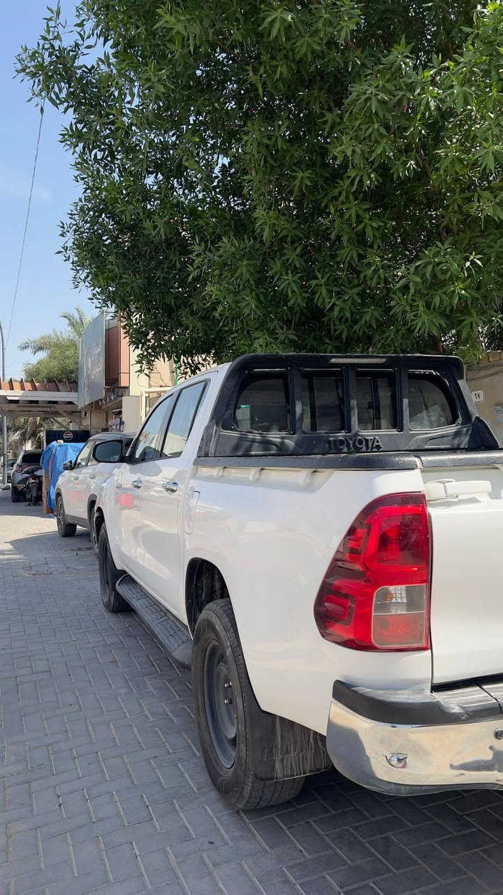 سلام عليكم فورويل كاز بريميه كير عادي سنويه جديده بيه باب مفتوح وبيه بارد سعر 190وبيه مجال تصال***********
