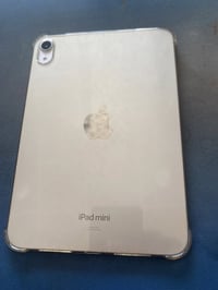 ايباد مني 7 بطاريه 100 ذاكره 128 غراض كارتونه كامله  مكاني بغداد الجدي...