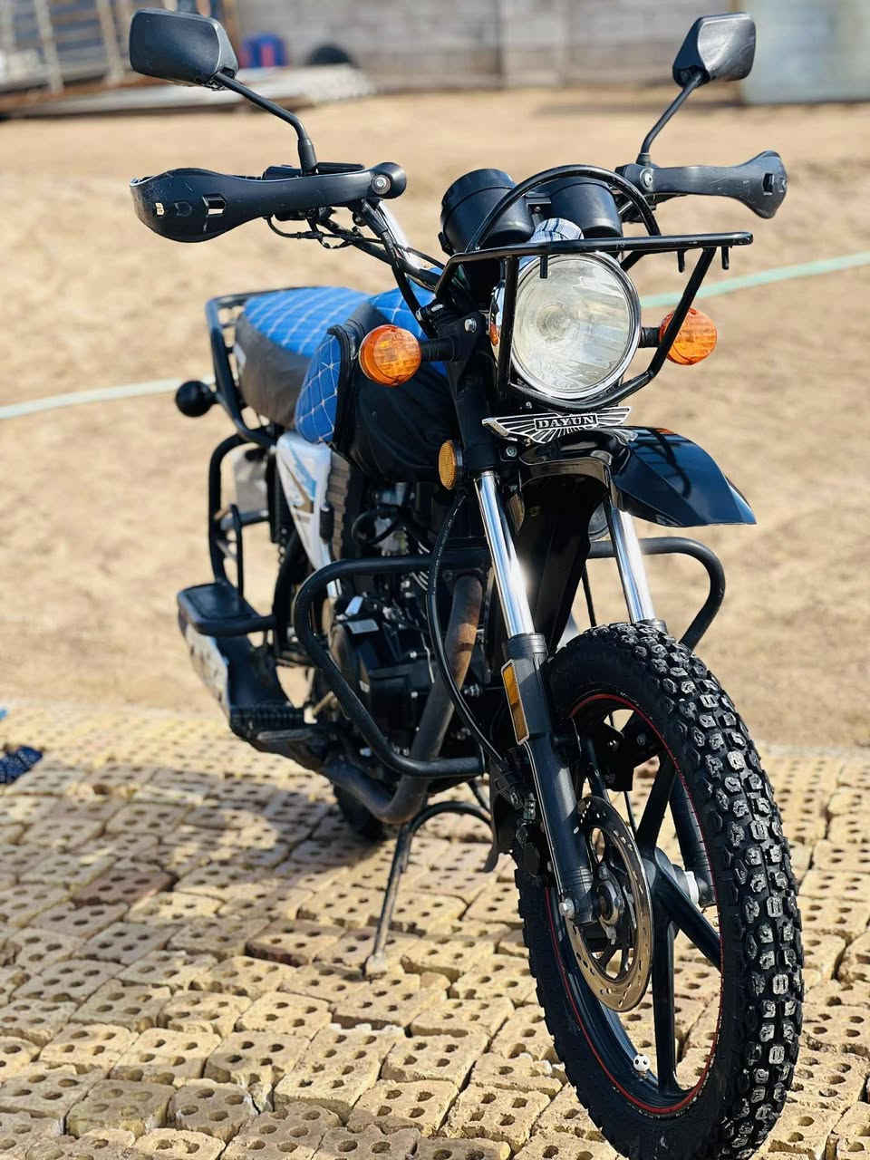 دراجه للبيع موديل 23نضيفه كهربايات كله شغال ***********
