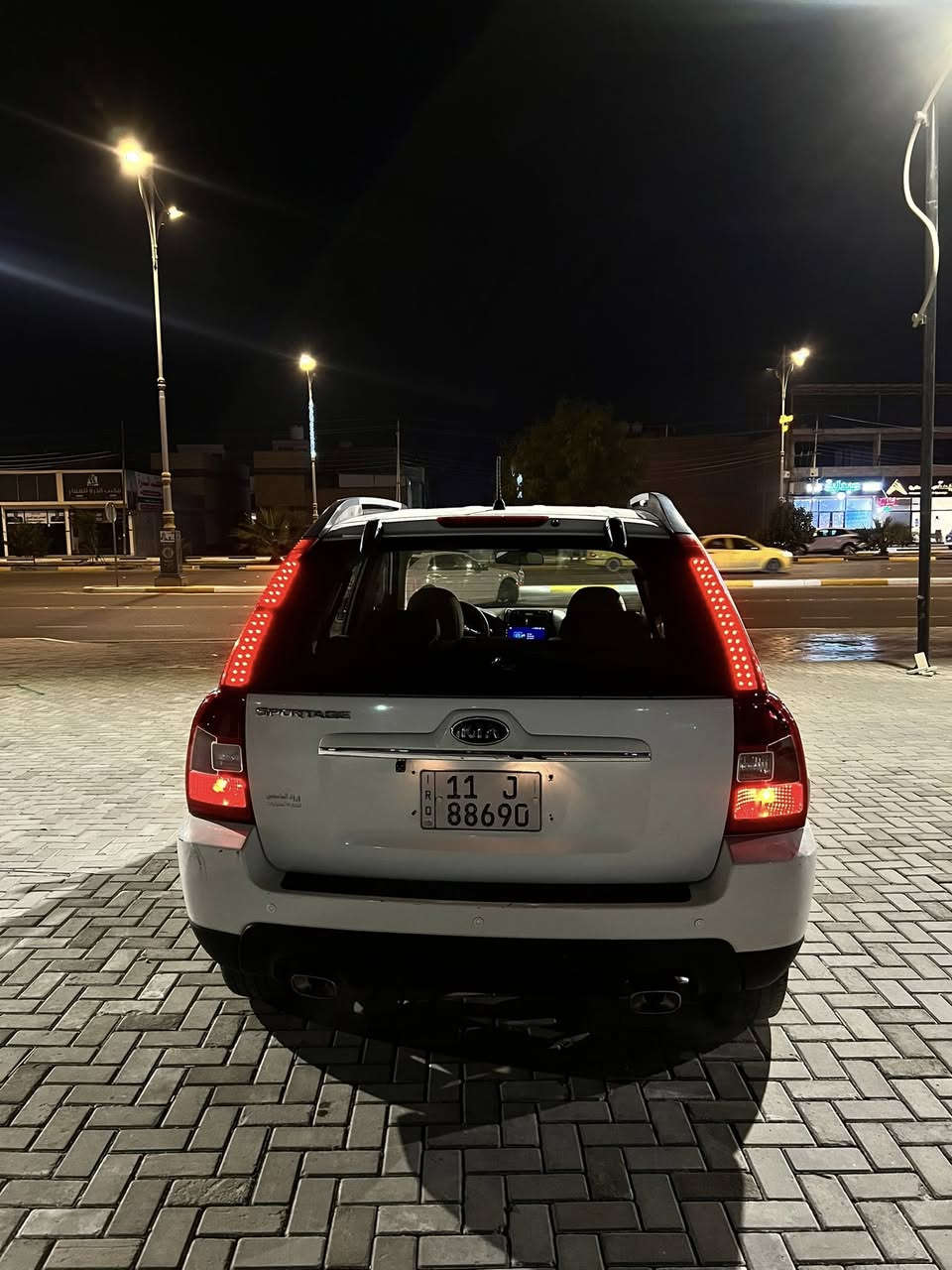 سبورتج 2009 (خليجي)
فول مواصفات 
السياره جديده وجاهزه كير محرك تبريد حداديه تخم تاير نضيف مابيه نقص 
بيه بنيد مبدل نفس ألون فقط والباقي كفاله 
ماشيه 143Km حقيقي وقابل للزياده 
رقم بغداد بأسمنه مال بيت السياره 
مكاني كربلاء مجمع الدره السكني 
السعر ب124 وبيها مجال 
للاستفسار أكثر اتصل وخادم 

***********
