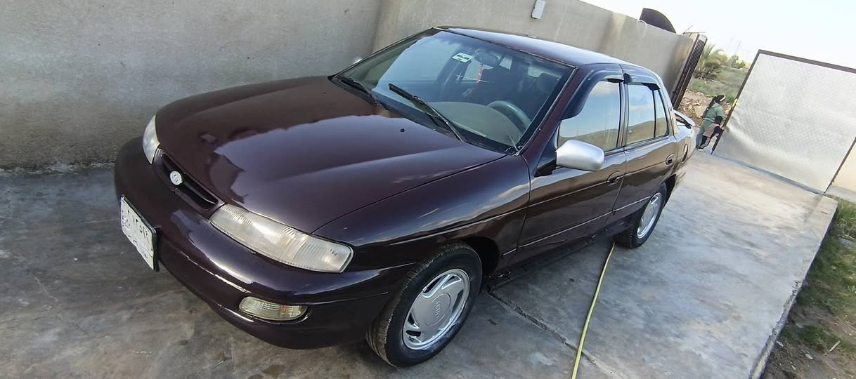 السلام عليكم
كيا سيفيا ١٩٩٦ منفصل 
رقم بغداد الماني كير مكينه مكفولات 
صدر امامي خلفي جديد
تخم تاير جديد صبغ جماليه 
كهربائيات شغاله كلها داخل نضيف 
السعر ٣٧ صلاح الدين بلد
***********
