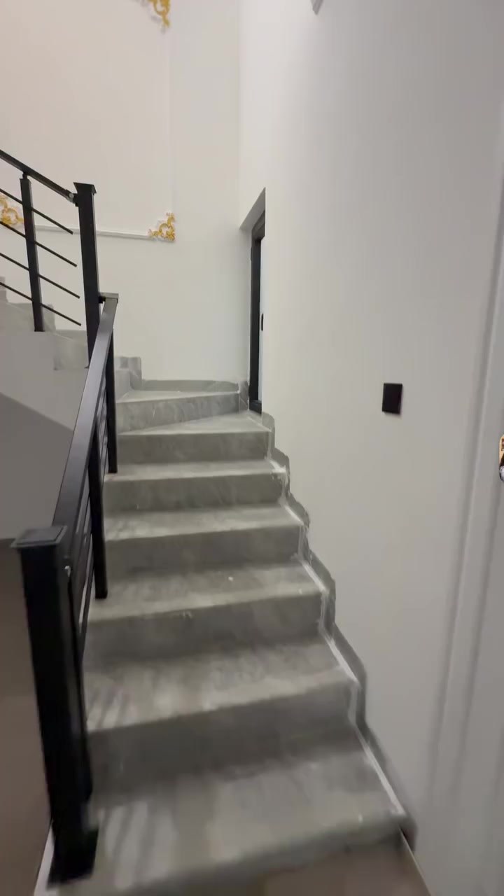 للبيع بيت ممتاز فول الفول دوميز قاطع المرور الاول .
البيت ركن اتجاه شرق شمال مساحة 125 متر .

للاستفسار والتواصل راجع عقارات ( آدور 1_ 2 ) دوميز و وارستي او اتصل مع صاحب البيت مباشر . 

***********
