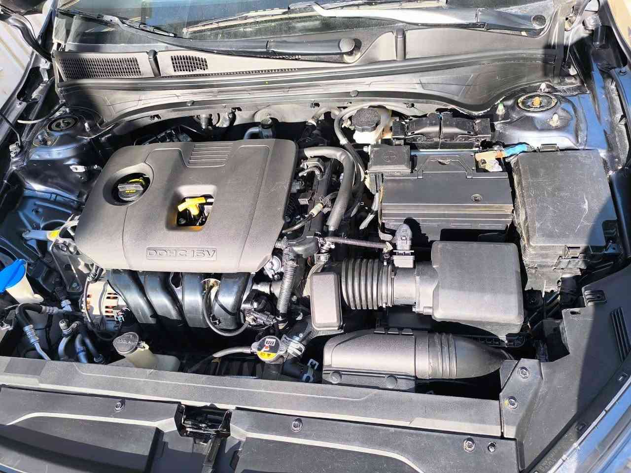 السلام عليكم
كيا فورتي 2024 GT line 
مكينة 2.0 
رقم بغداد
كير محور AT 
بلادي 3 وضعيات 
السيارة كلها مغلفة عازل صوت وحرارة 
تشغيل عن بعد 
فوول تحكمات
تخم ويل وتاير جديد
السيارة كاملة ما ناقصها اي شي 
حادثها تأخذها مصبوغة حزام 
السعر 137 ورقة 
رقمي ***********
غير متواجد الفيس
وبيها مجال بسيط
