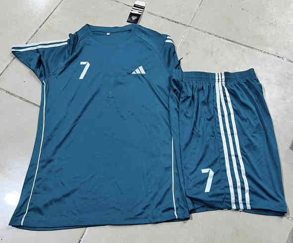 دريس و شورت مرقم ظهر و صدر و شورت 
قياسات m,L,xl,xxl 
تسلسل من 2-25 
خامة اصلي 
يتوفر خدمة التوصيل لجميع محافظات 
السعر 24 عدد ب 100 الف 
مانبيع اقل من 24 عدد 
للطلب راسل خاص 
العنوان : كركوك شورجة مقابل مركز شباب شورجة 
***********
