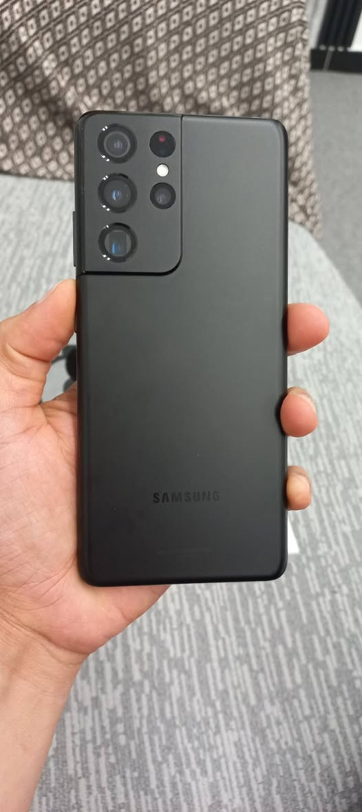 كلكسي s21 الترا فايف جي 
نسخة يابانية اصلية
ذاكرة ٢٥٦ 
محدث اخر اصدار اندرويد ١٥ 
رام ١٢ + ٨ 
جهاز مستخدم قليل نظيف 
الجهاز مبدل فقط ظهر اصلي 
الجهاز ما بي اي عطل كله شغال و نظيف 
ملحقات الجهاز فقط الكارتون الاصلي 
الجهاز للبيع او المراوس 
السعر ٣٦٥ الف 
البصرة السراجي البصرة, العراق


**إذا كنت صاحب هذا الإعلان وتريد حذفه لأي سبب، رجاءا أرسل رسالة إلى الدعم الفني**