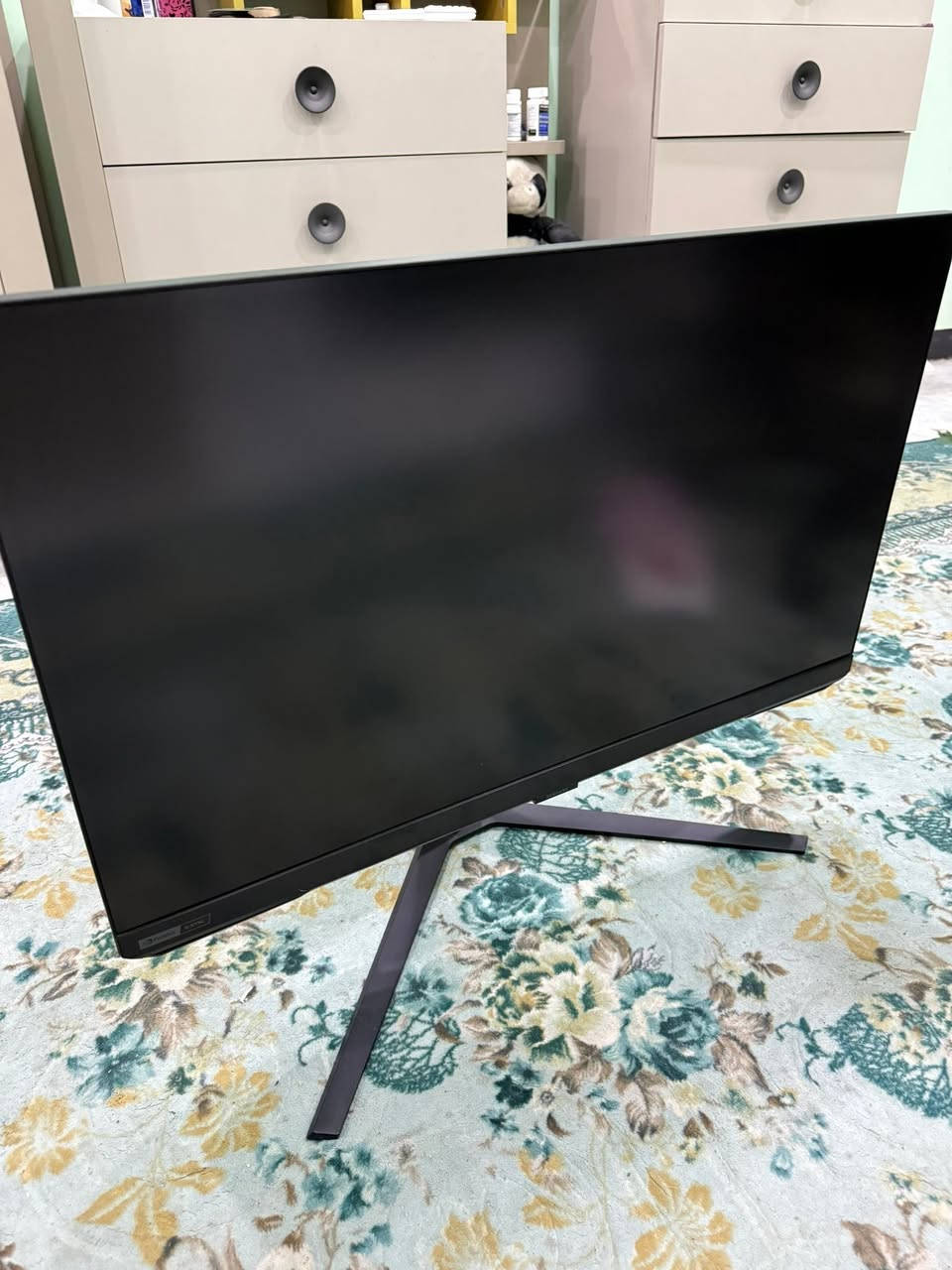 شاشه من سامسونج اوديسي G7
4K

144 hz

IPS

الحجم : ٣٢ انش

زمن استجابه : 1ms

نظافه فول 

تجي مع كامل الملحقات والكارتونه

تدعم hdmi 2.1 مناسبه للبلي ٥

تجيه وياها كامل الملحقات مع الكارتون

السعر : ٦٠٠ الف

التواصل خاص او 

واتساب : ***********
