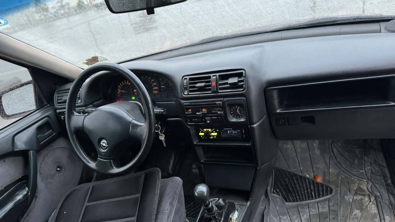 سڵاوی خوای گەورە تان لێ بێت ئۆپڵێکم بۆهێناون نمونەیە لەجوانی دا مەکینە 18 مۆدیل 93 ئاڕم پلاستیک سلێمانی گێڕومەکینەو کارەبای بەشەرت لەحمولێ دروا موسو بڕاوە بەشەرت خایستی نیە  کارەبای هەموی ئیش دەکات چر کەو سەت دۆلار ببڕە سحرەکەشی 32 گەڵاو محامەلە گۆڕینەوەش دەکەم لەگەڵ مەلیکەو شاهینە  شوێنم قەڵادزی یە بۆداواکردن ماسج بنێرە یان تێل بکە ***********
