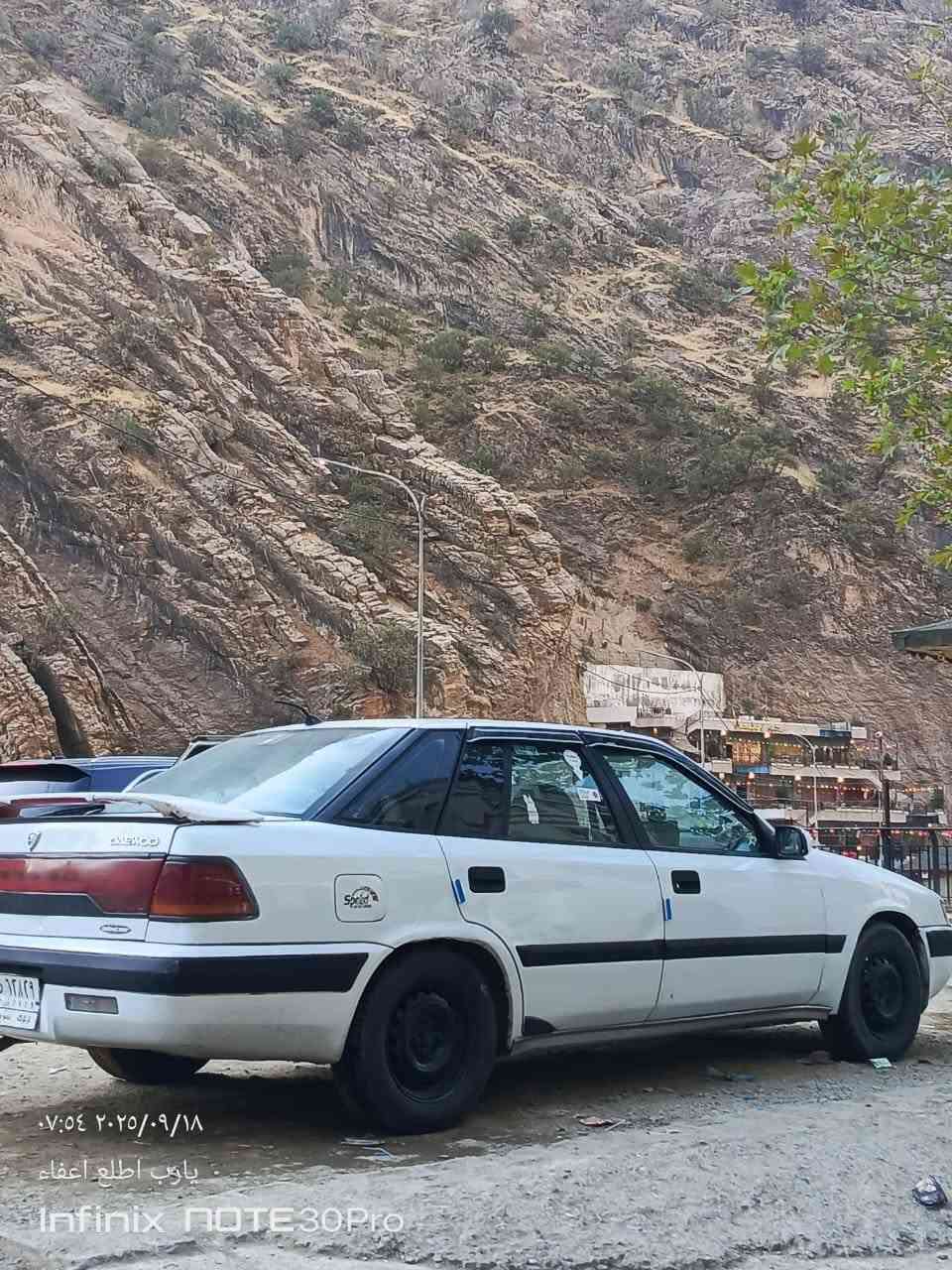 سلام عليكم عندي سيارة دايو اسبروا موديل 1994 ابيض اللون گير عادي مكينة ابشرط لاصرف ولا بخار تطلع بي تراي على بيخال وترجع ابشرط بس تبريد مابي رقم كركوك بطاقة مال بانزين ويا كهربائيات كوله شغال و4 تايرات جدد اي نعم وهذا رقم موبايلي *********** بي وتساب والسعر 30 بي مجال مابي اي نقص وشكرا

