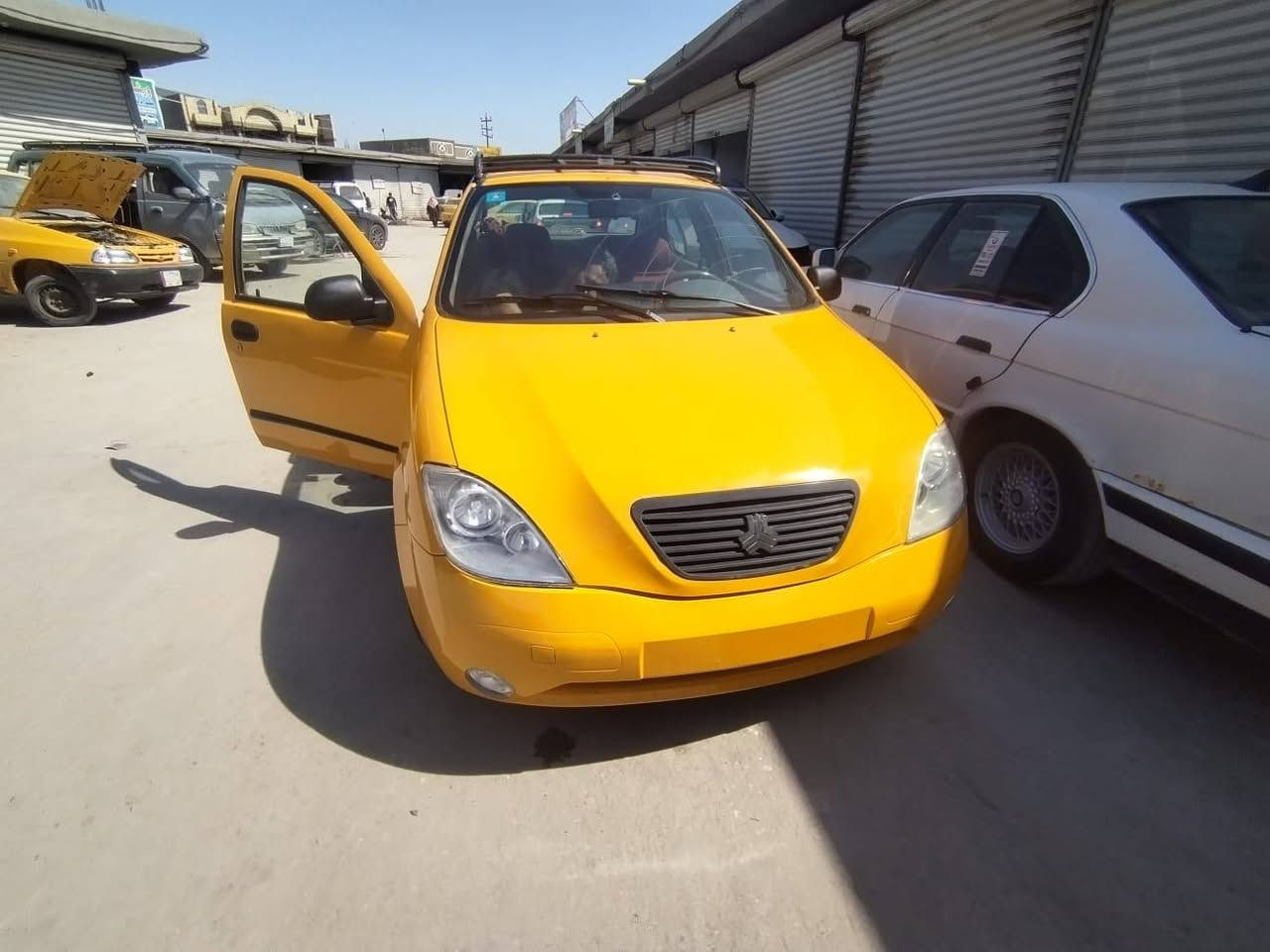 للبيع طيبه موديل ١٨ سياره جاهزه تبريد شغال حداديه وكير ومكينه جدد رقم بغداد بيها مكانت صبغ سياره حلوه مكانها بابل قماره وبنيد وجنطه وشواصي مكفولات سعره ٤٠ رقمي ‏‪***********‬‏ للتواصل
