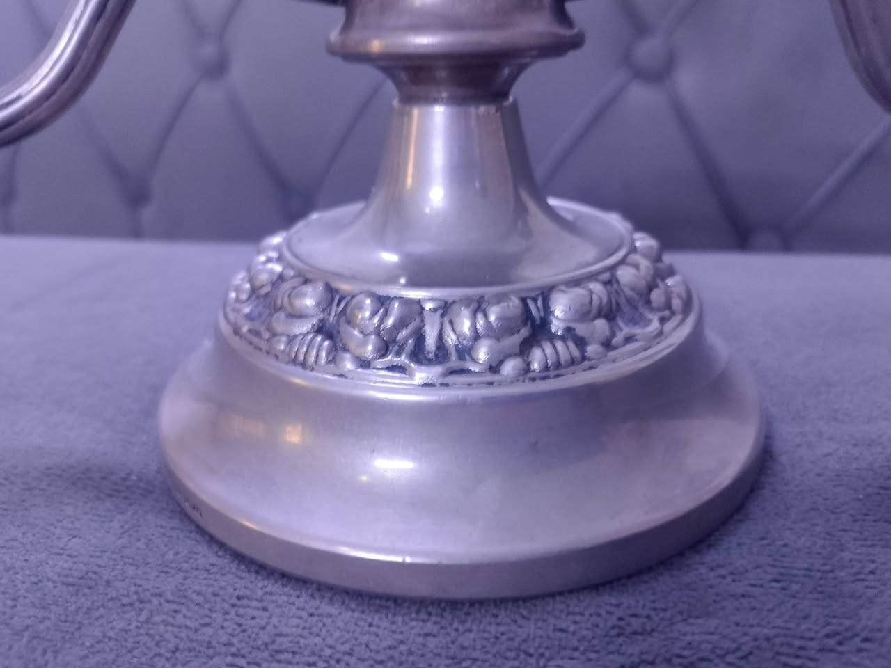 السلام عليكم شمعدانات قديم مطلي فضه سعر الزوج 150 وبيهن مجال مختومات انكلترا


**إذا كنت صاحب هذا الإعلان وتريد حذفه لأي سبب، رجاءا أرسل رسالة إلى الدعم الفني**