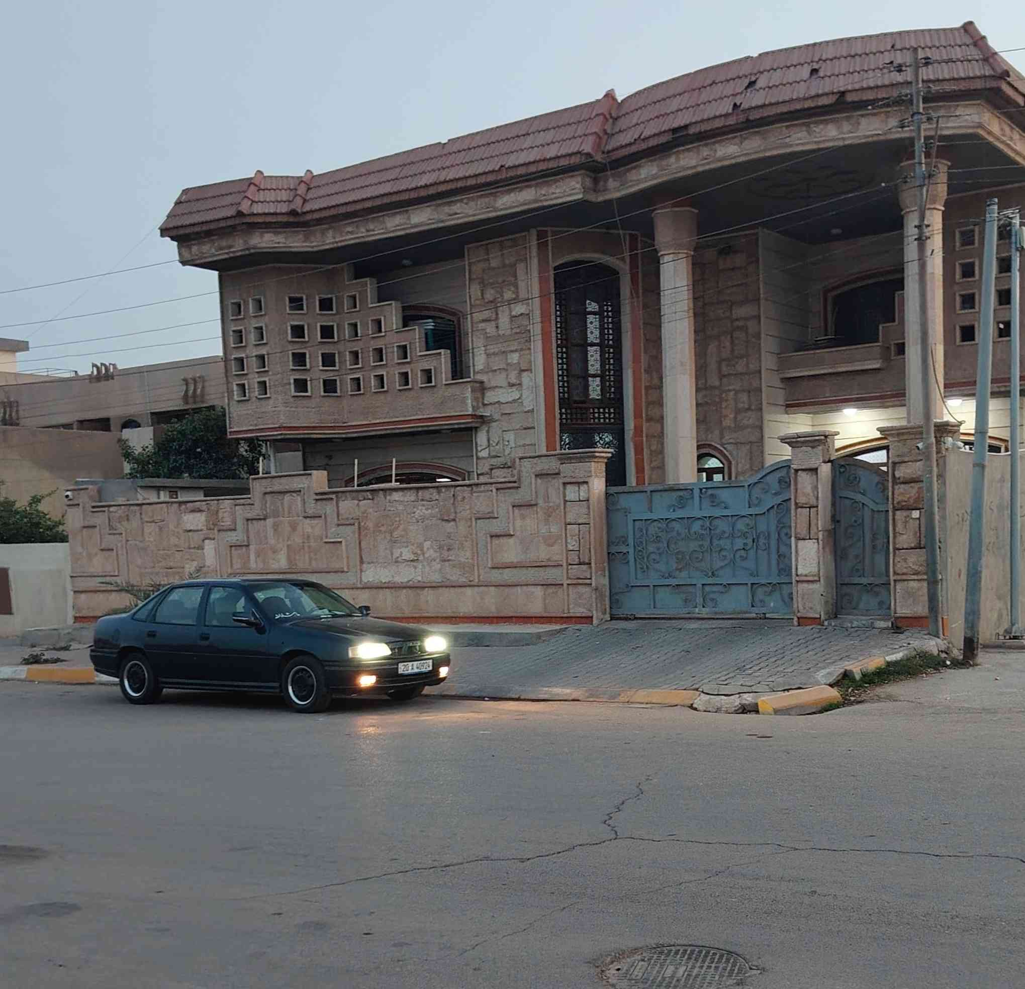 السلام عليكم فكترا موديل 94سلايت حجم 20 سنويه لل27رقم انكليزي رقم ديالى باسمي صدر جديد سيارة بشرط السعر 47وبيها مجال عنوان سيارة كركوك حي الواسطي الرقم***********
