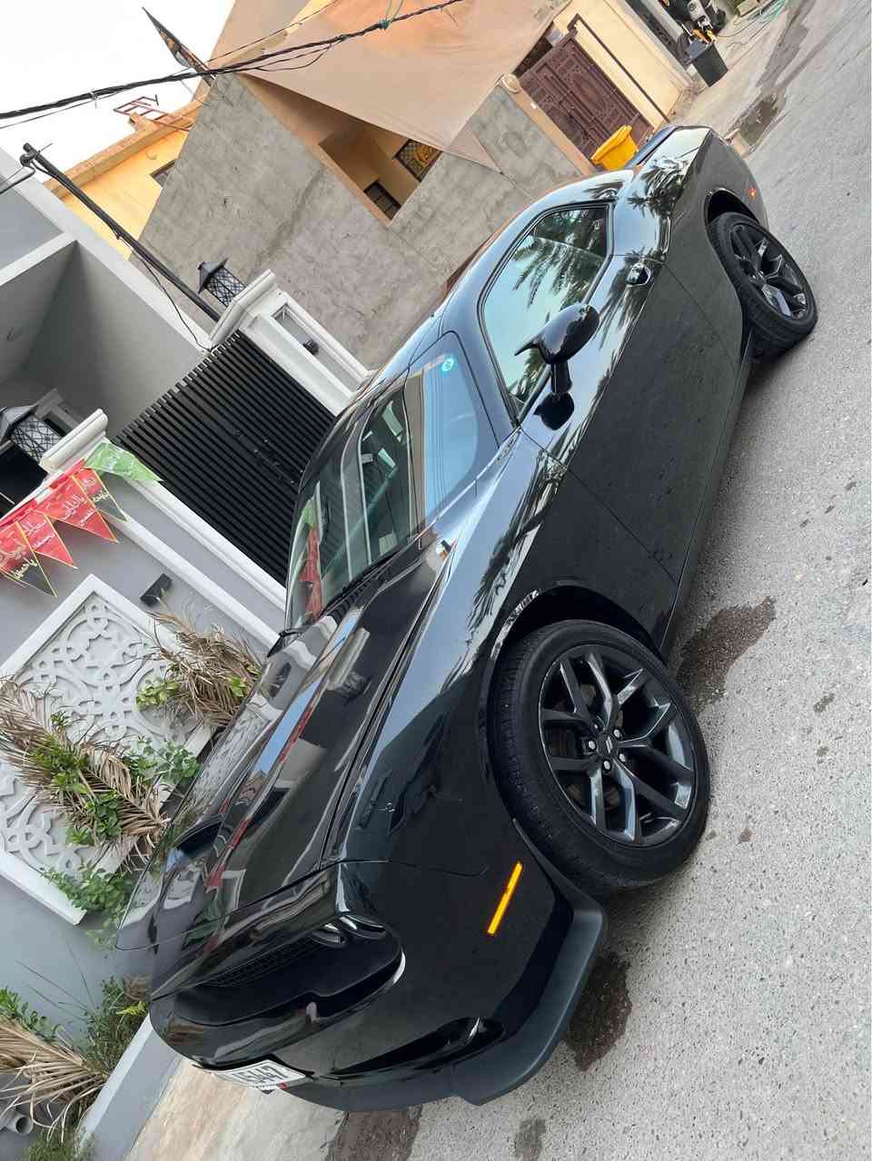 جالنجر ٢٠٢٣ 
تبديل بنيد فقط 
وجاملغين الاماميات بيهن بارد بدون صبغ وراس شاصي تعديل فقط بدون لاسمكره ولاصبغ 
ماشيه ٢٧ الف 
محدثها جيتي من وياله وبنيد ودعاميه 
كشن كهرباء وهيتر بالكشنات
هيتر بالتسترين 
عليها نانو سيراميك
مابيها اي نقص السياره وجديدة كلش 
السعر ١٩٨ وبيها مجال 
مكان السياره ديالى بعقوبه 
*********** بعقوبة, ديالى
