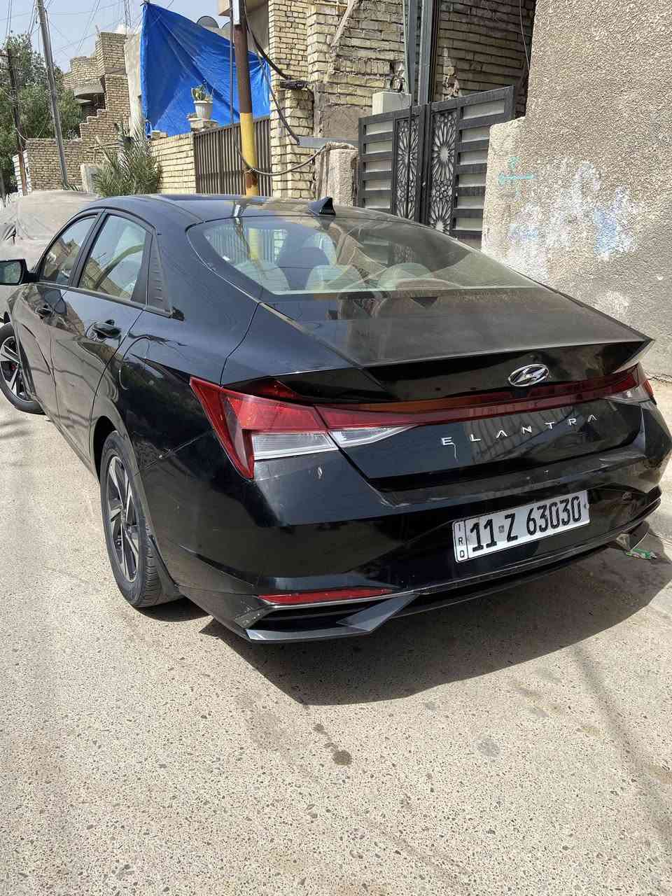 السلام عليكم النترا موديل 2023بيه حادث ربع البنيدو جاملغ امامي وكلير باب الايمن الامامي والخلفي السعر (138)
***********
