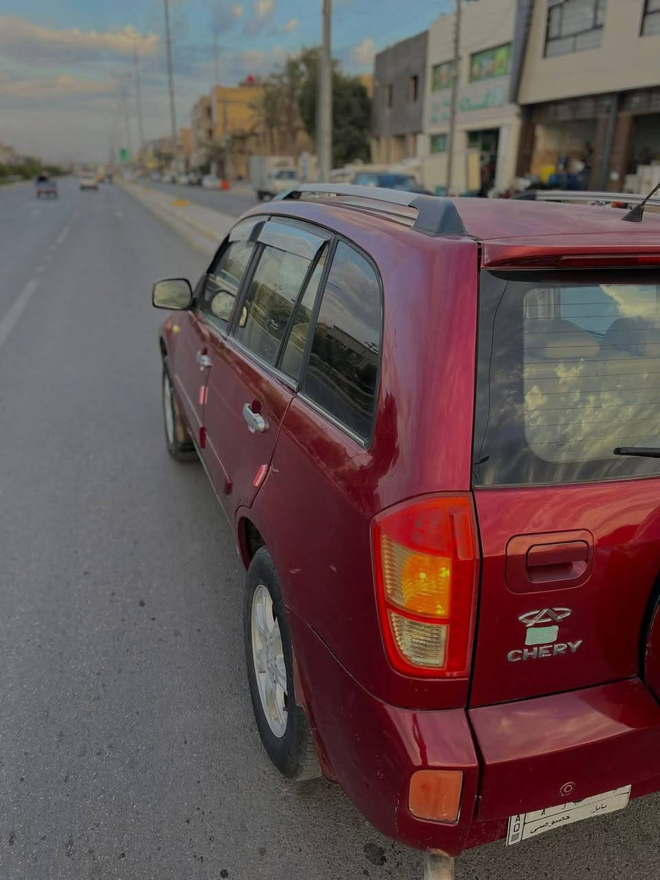 🚗 السلام عليكم ورحمة الله
للبيع تيكو موديل 2013 

🔴 اللون: أحمر ماروني مميز
⚙️ محرك 1800cc –  
📄 رقم بابل مشروع وطني، يداور بأي محافظة وباسمي (شرط المداور سنوية لغاية 28)

✨ مواصفات السيارة:
• فتحة تدفئة بالكشنات
• شاشة + كاميرا خلفية
• تبريد شغال ثلج ❄️
• كير ومكينة وحدادية كاملة – حاوية قبل مدة  بدلتها
• كهربائيات كاملة شغالة 100%
• بيها بنيد صبغ بسبب الجراد مع تلكيط خياسات فقط، غيرها مكفولة

🚘 سيارة نظيفة وجاهزة بالكامل، ما تحتاج أي مصروف – 

💰 السعر: 55 وبيه مجال للطيبين 🤝

📍 المكان: كربلاء – حي العامل

📞 للاستفسار:
***********
***********
