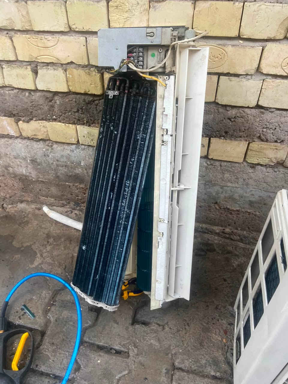 جهاز بيكو ابو الطن غاز ٢٢ بروده ثلج كامل ويه ملحقاته عده الريموند وايراته والبواري سليمه بدون اي كسر او عواج جهاز مال بيت ومداخل تصليح تبريده ثلج سعره ٢٢٥ مكانه بغداد الشعله 
***********
***********
