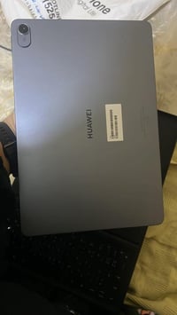 ماتباد 11.5 • ٢٥٦ • قلم مرفق